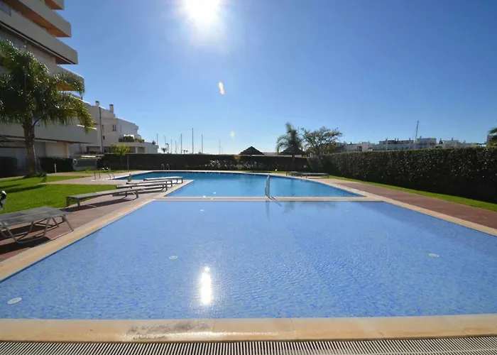 Vilamourasun Aquamar 110 - Pool And Marina View Apartment *